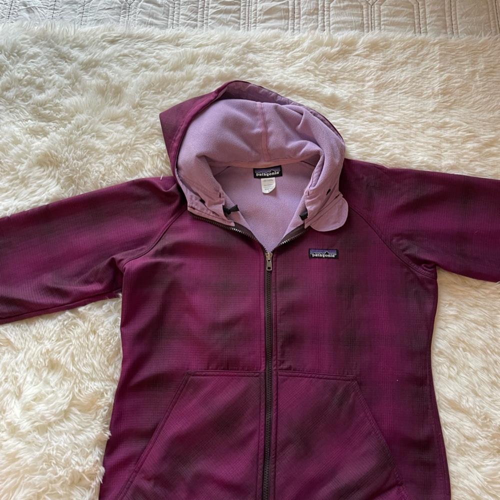 Patagonia Slopestyle hooded jacket.